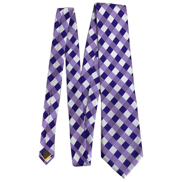 Donald Trump Signature 100% Silk Neck Tie - Picture 2 of 5